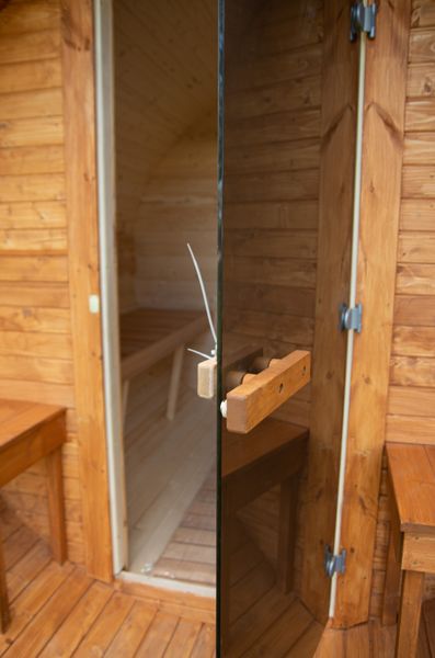 Sauna ogrodowa świerk 2m + ganek 0.4 m VestHouse